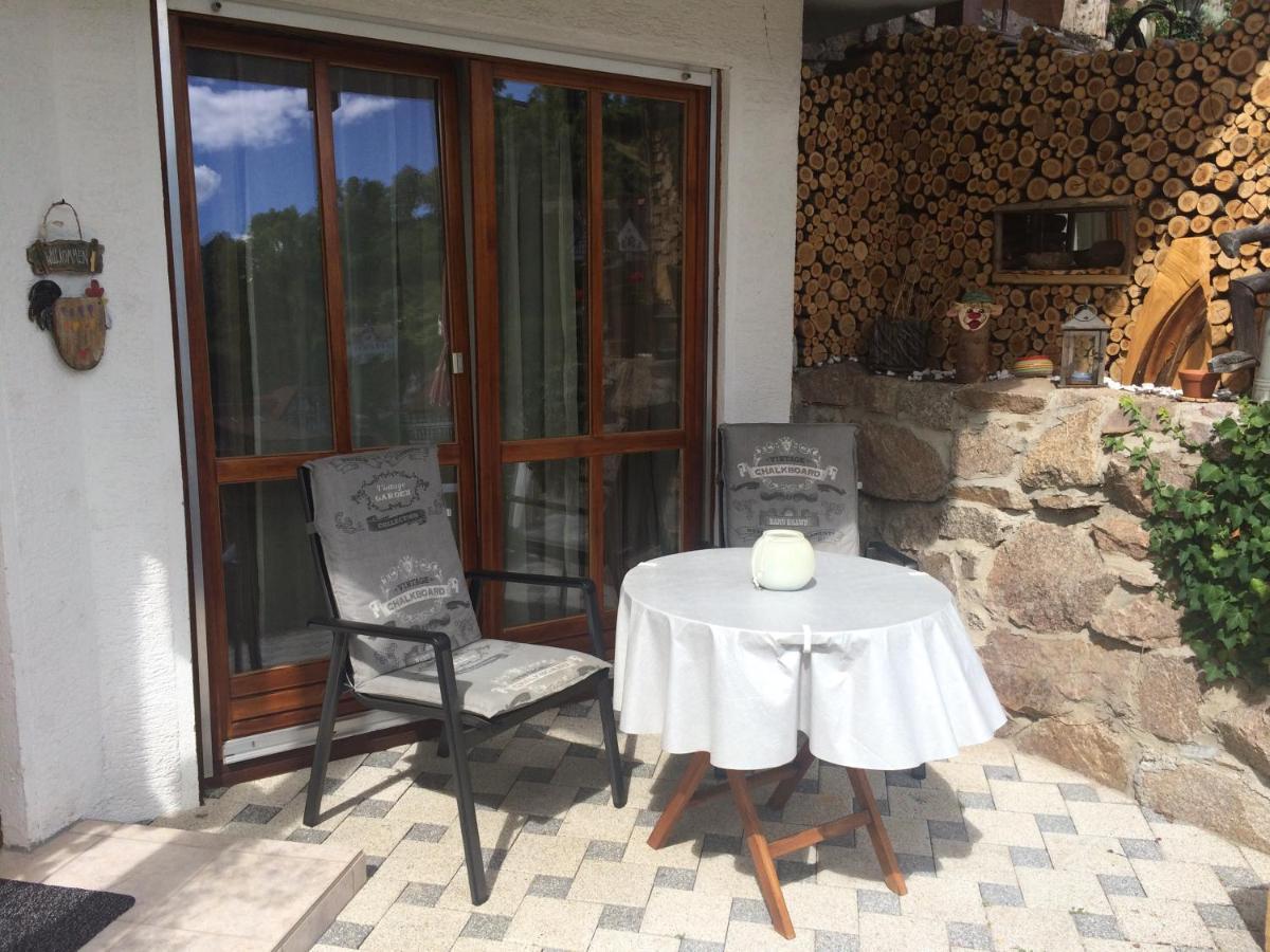 Urlaub Mit Blick Auf Schiltachs Fachwerkhaeuser Exterior photo